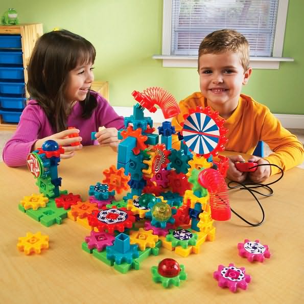 Gears! Gears! Gears!® Lights & Action Building Set