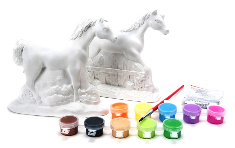 Paint Your Own Glitter Plaster Horse