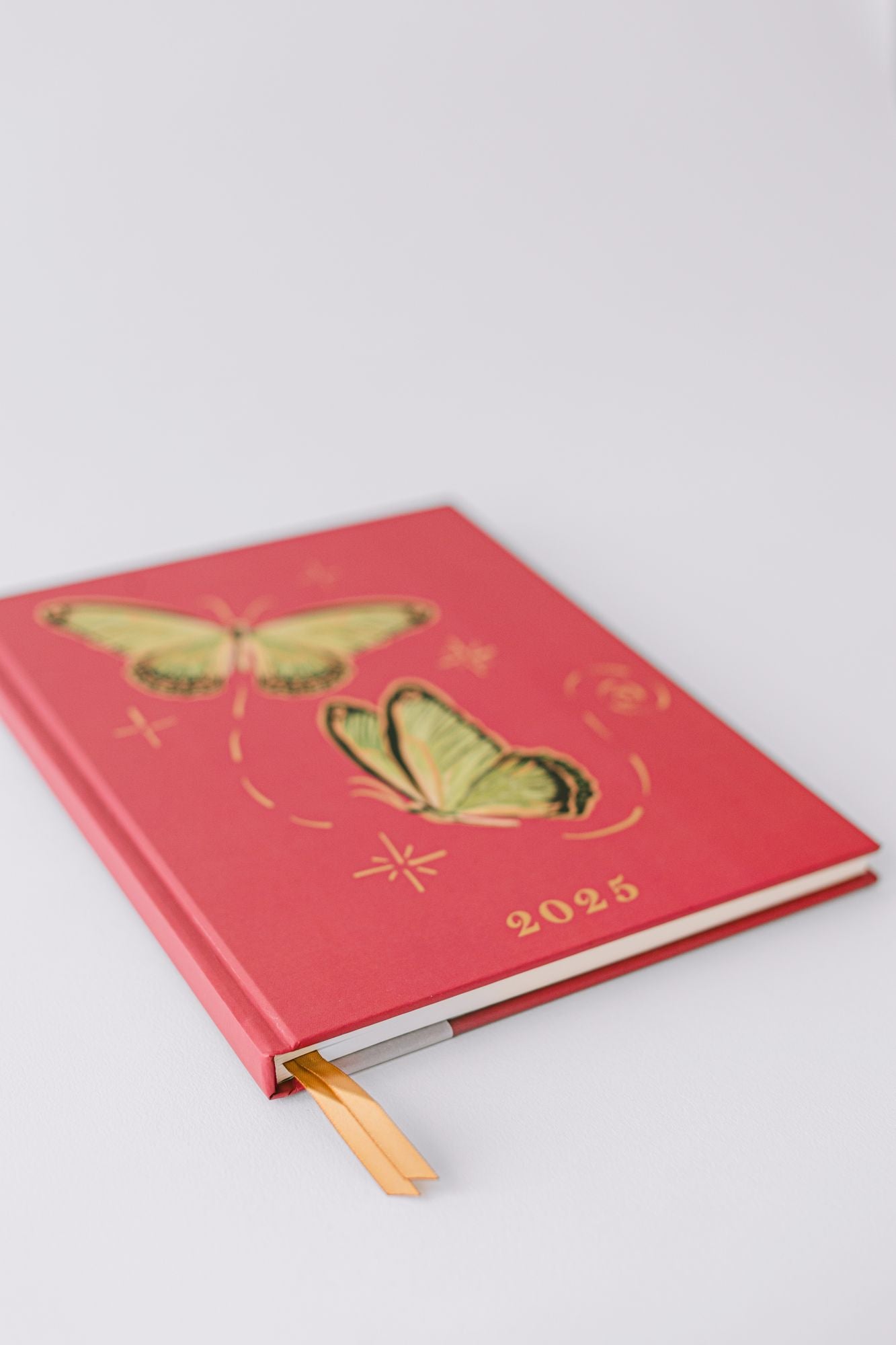 2025 Starry Butterflies 12-Month Weekly Large Bound Planner