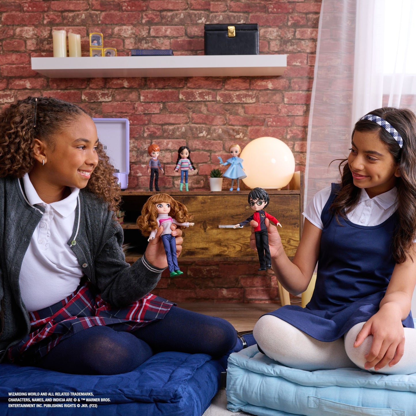 Wizarding World Harry Potter, 8-inch Harry Potter & Hermione Granger Dolls & Accessories Gift Set, over 20 Pieces, Kids Toys for Ages 6 and up