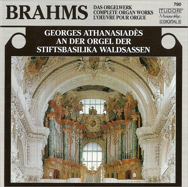 Georges Athanasiad?s an der Orgel im Hohen Dom zu Passau