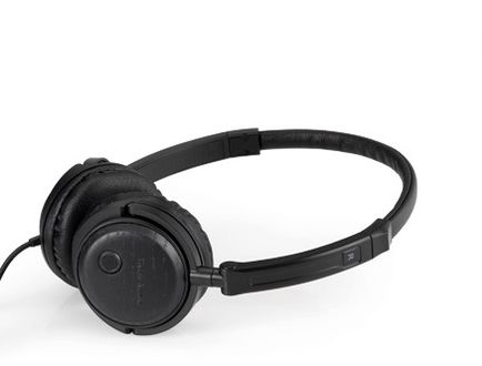 Tivoli RSBLK Active noise-canceling headphones with solid wood ear cups. Can be used with or without noise-canceling.