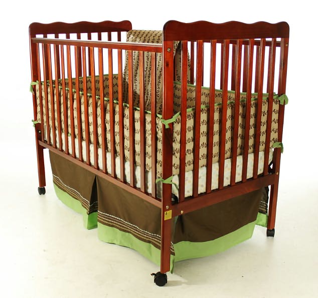 Classic Two in One Convertible Crib in Cherry