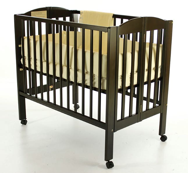 Dream On Me 3-in-1 Portable Folding Crib In Espresso