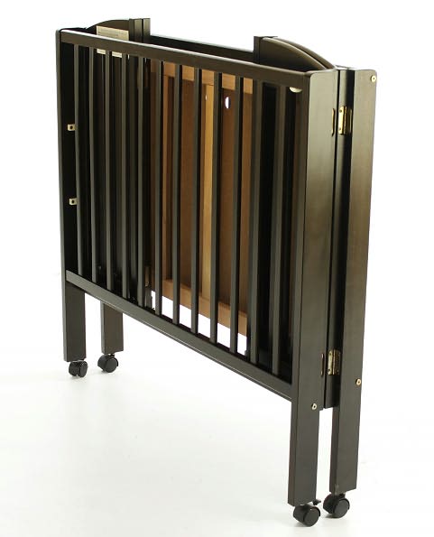 Dream On Me 3-in-1 Portable Folding Crib In Espresso