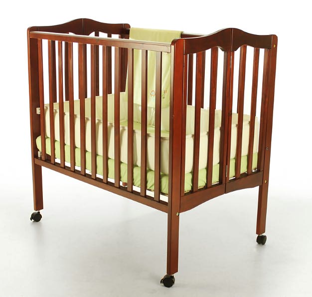 Dream On Me 2-in-1 Lightweight Folding Portable Crib In Cherry