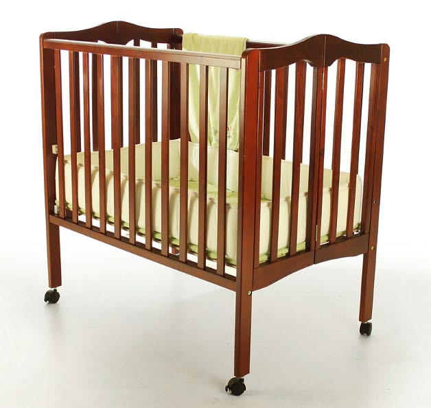 Dream On Me 2-in-1 Lightweight Folding Portable Crib In Cherry