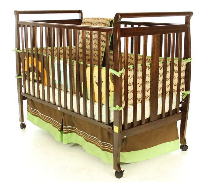 Bella 2-in-1 Convertible Sleigh Crib in Espresso
