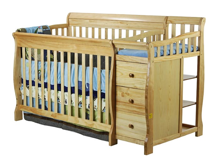 Dream On Me 3 in 1 Brody Convertible Crib with Changer, Natural
