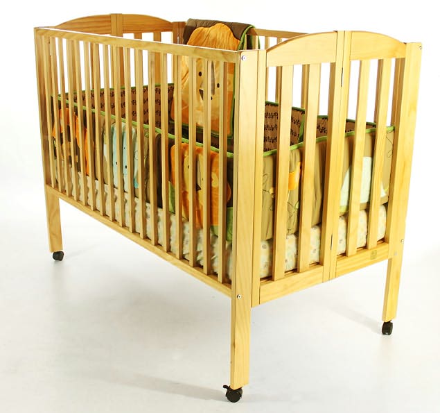 Full Size 2-in-1 Folding Crib in Natural