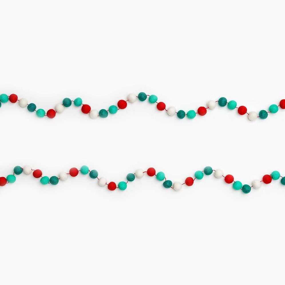 Holiday Felt Pom-Pom Garland