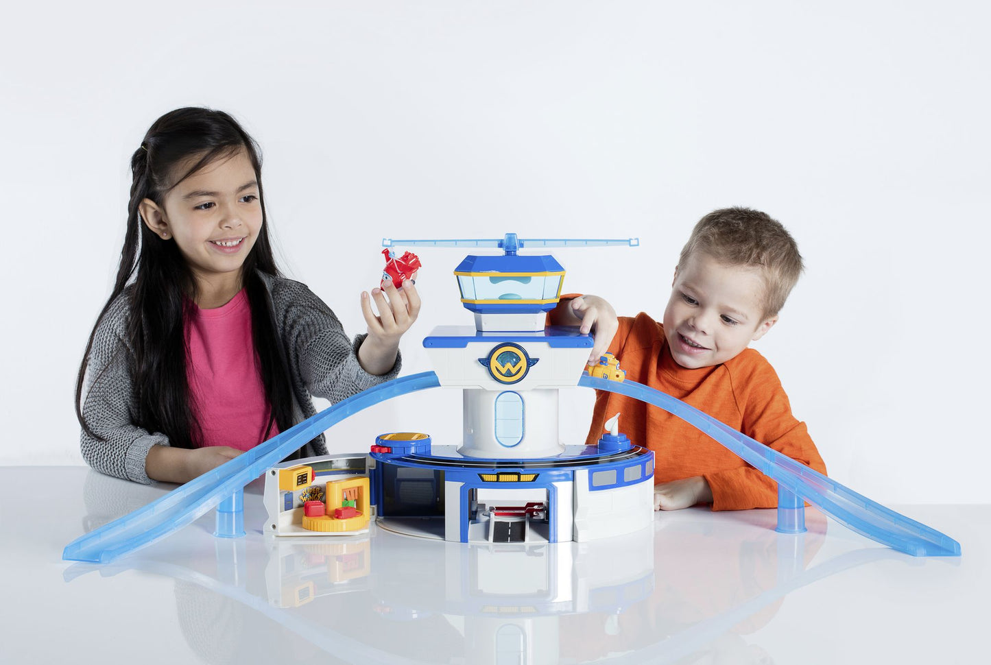 World Airport Playset Control Tower (large) Jett & Donnie