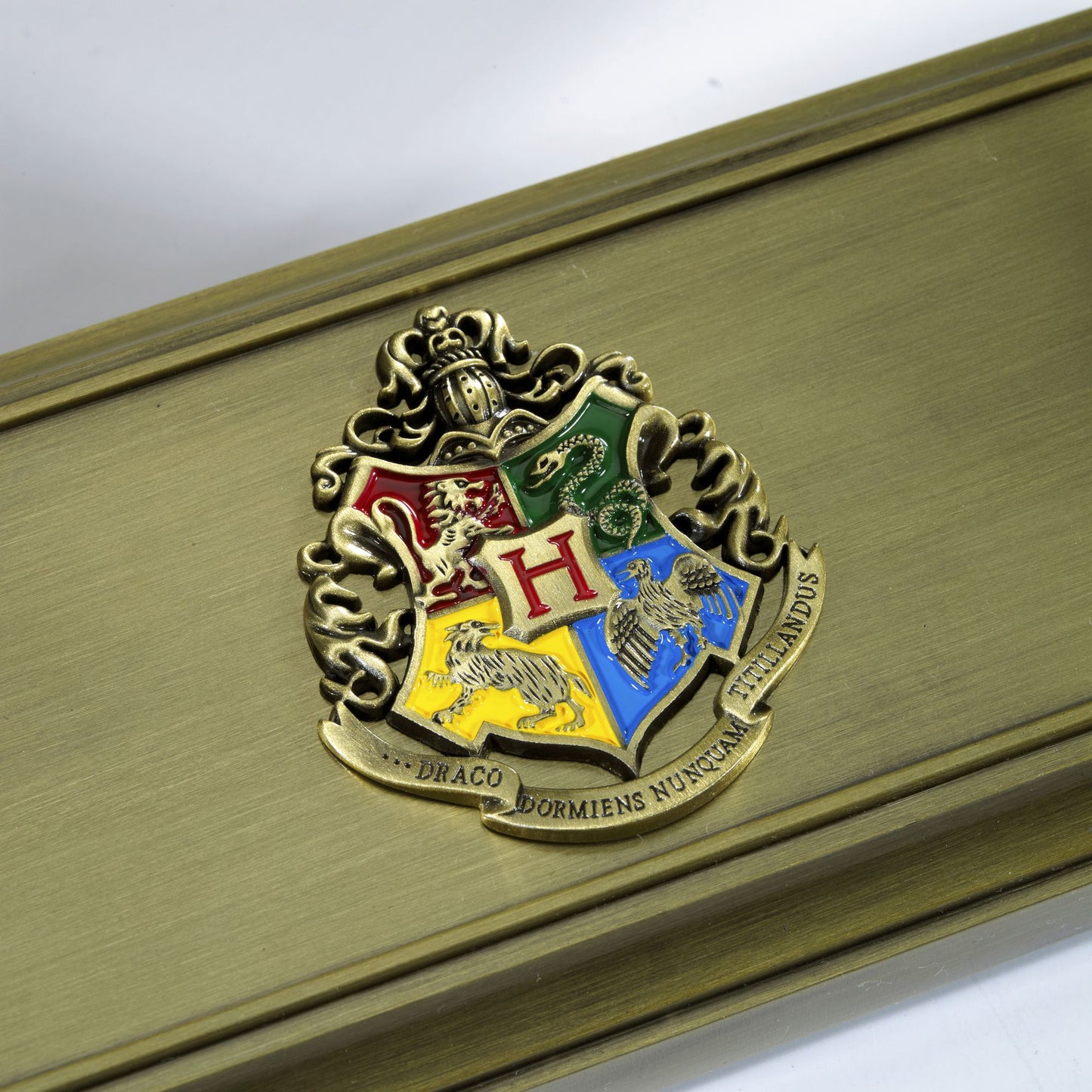 Hogwarts Wand Stand