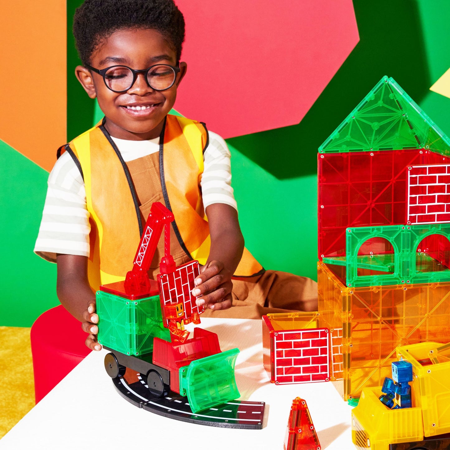 MAGNA-TILES Builder XL 50-Piece Magnetic Construction Set, The ORIGINAL Magnetic Building Brand