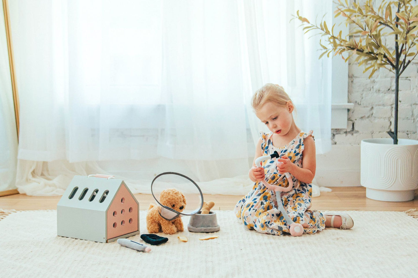 Pet Vet Playset - B&N Exclusive
