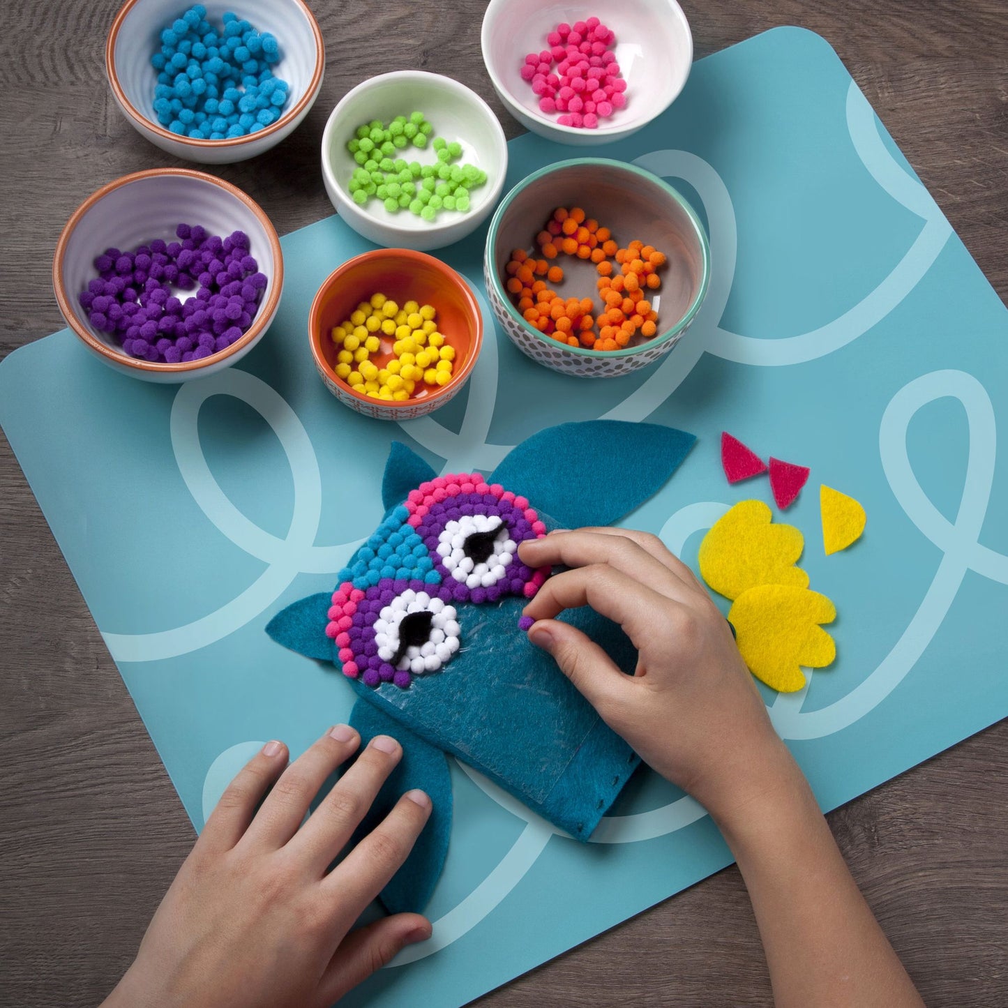Craft-tastic Pom Owl Kit