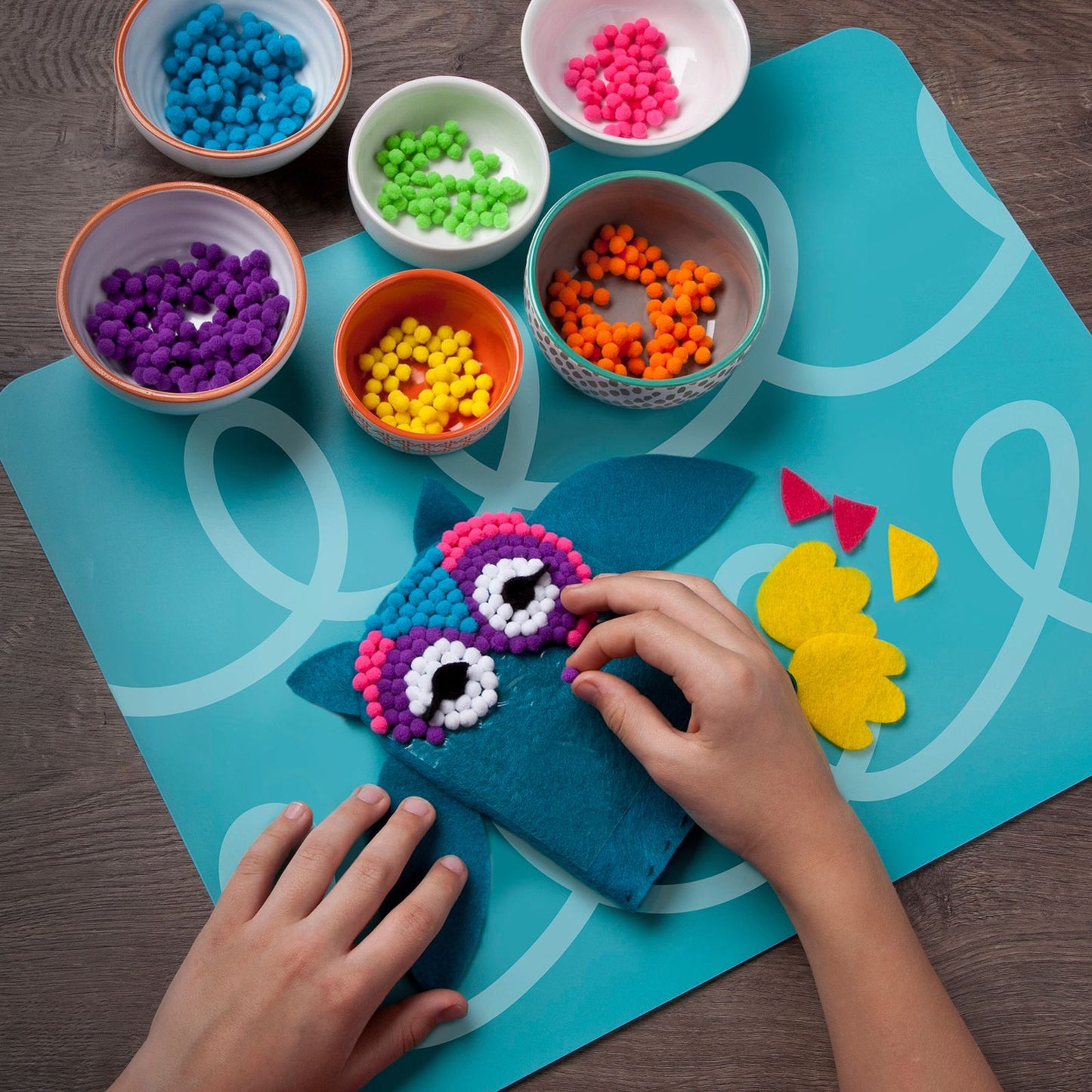 Craft-tastic Pom Owl Kit