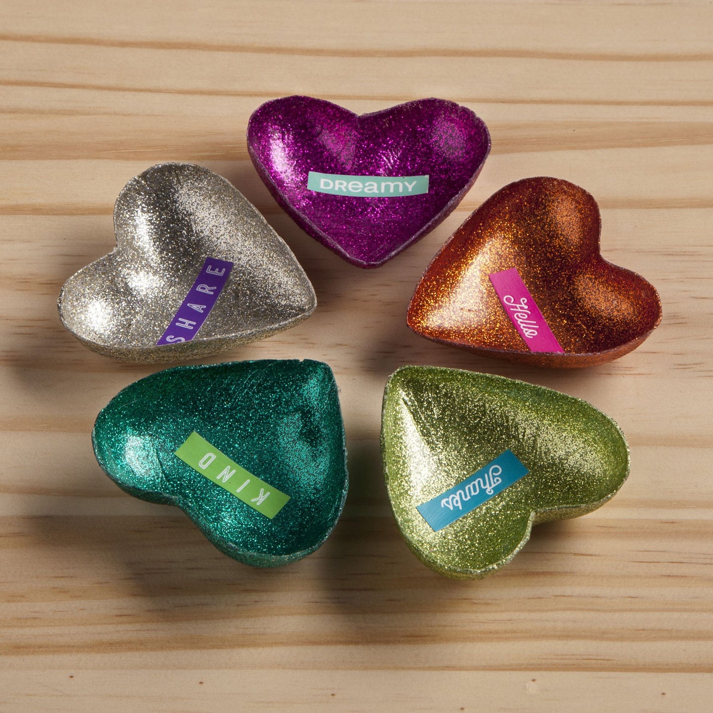 CRAFT-TASTIC MAKE & GIVE HEART BOWLS