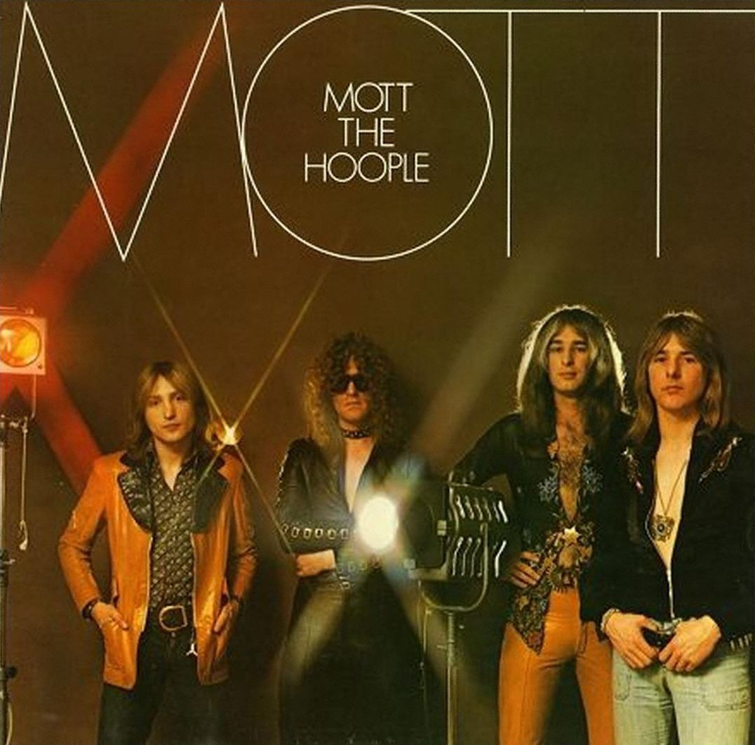 Mott