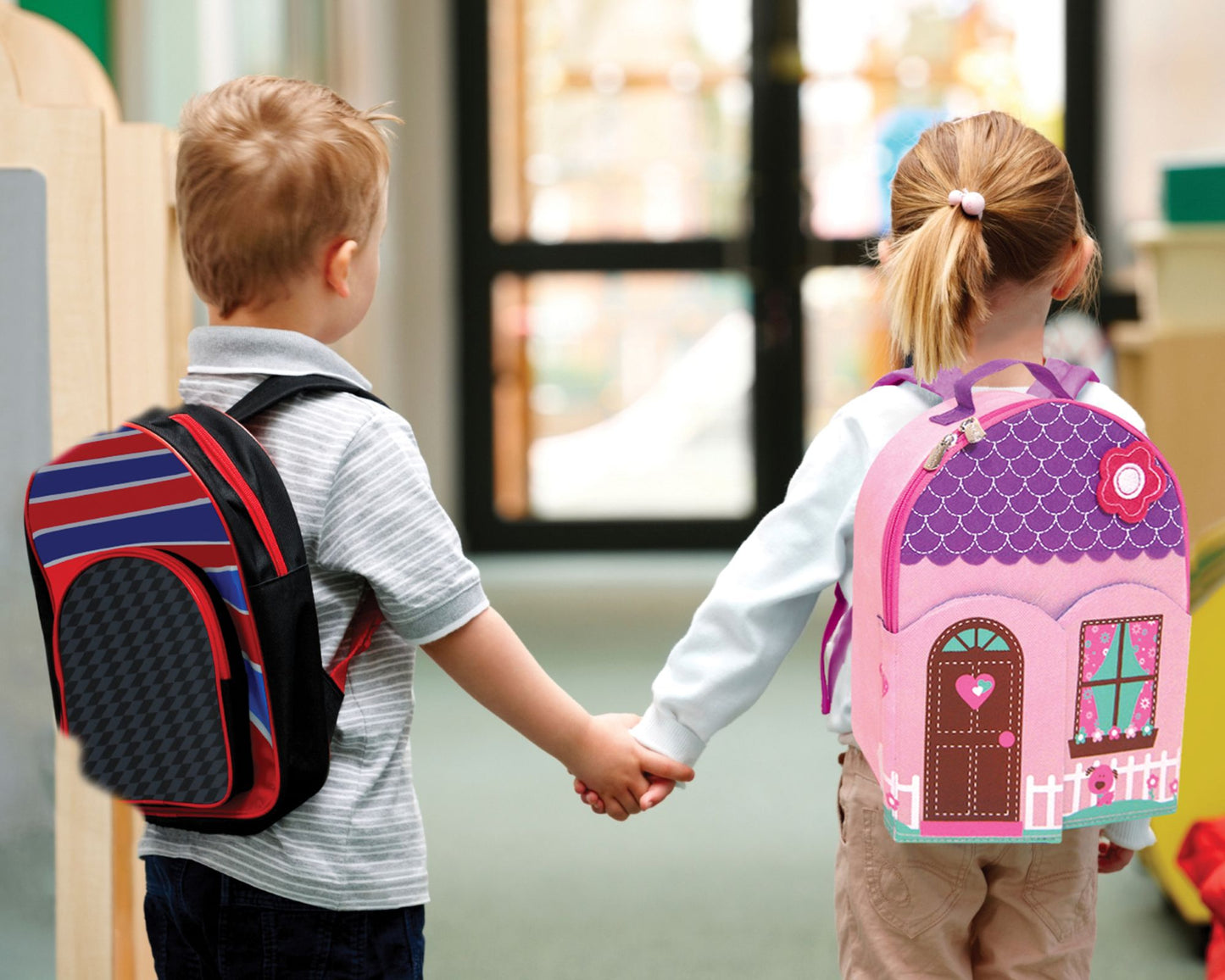 Neat-Oh!¿ Everyday Princess? ZipBin¿ 40 Doll Dollhouse Backpack w/ 1 Doll
