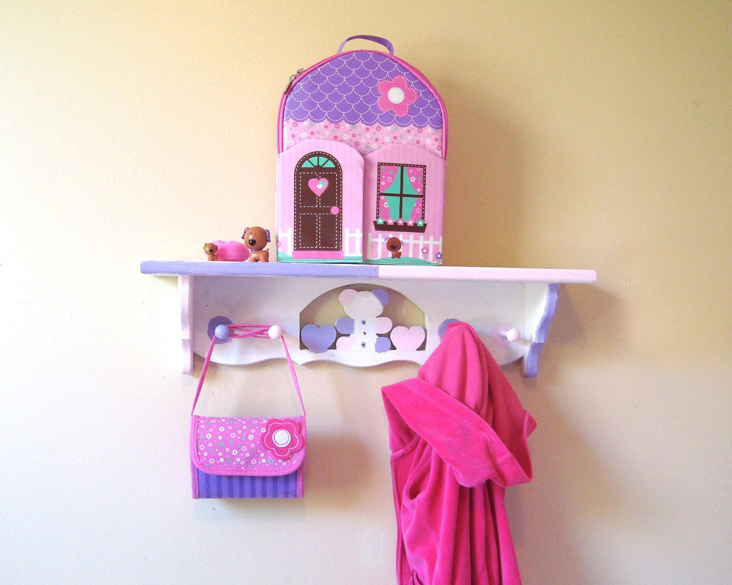 Neat-Oh!¿ Everyday Princess? ZipBin¿ 40 Doll Dollhouse Backpack w/ 1 Doll