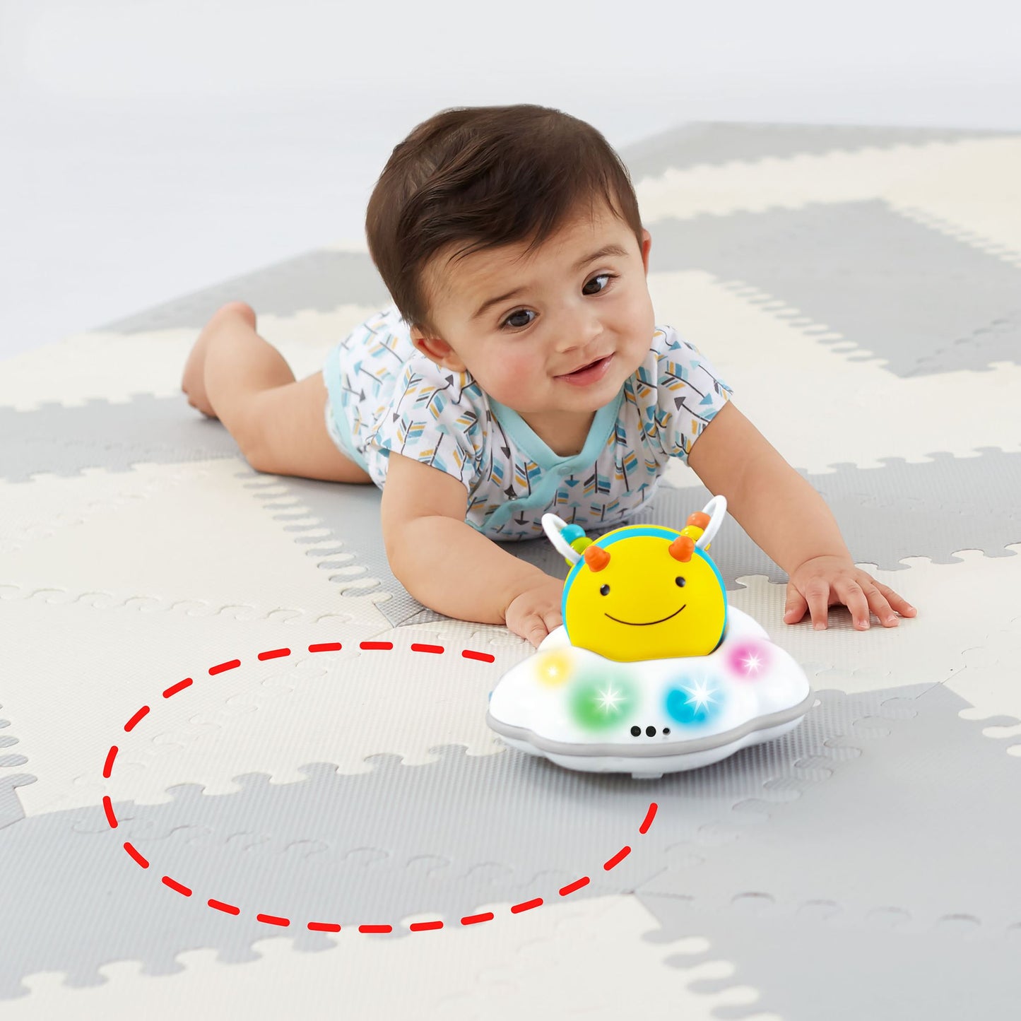 Skip Hop EXPLORE & MORE Follow-Bee Crawl Toy