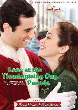 Love At The Thanksgiving Day Pa