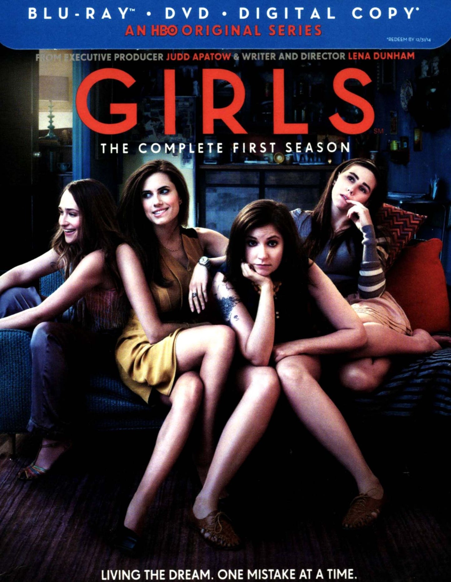 Girls: The Complete First Season [3 Discs] [Blu-ray/DVD]
