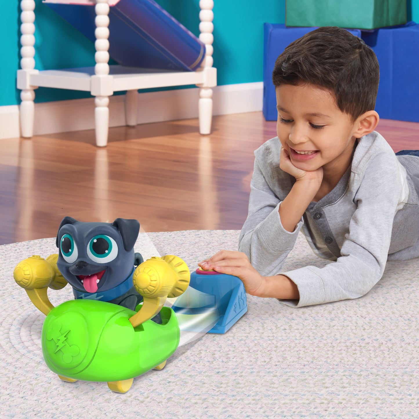 Puppy Dog Pals Figures On The Go