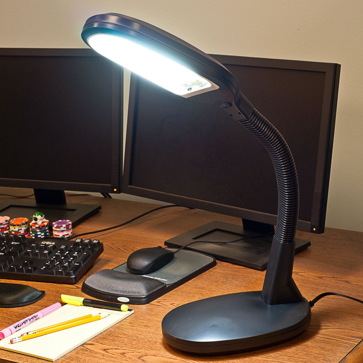 Lavish Home Black Sunlight Desk Lamp
