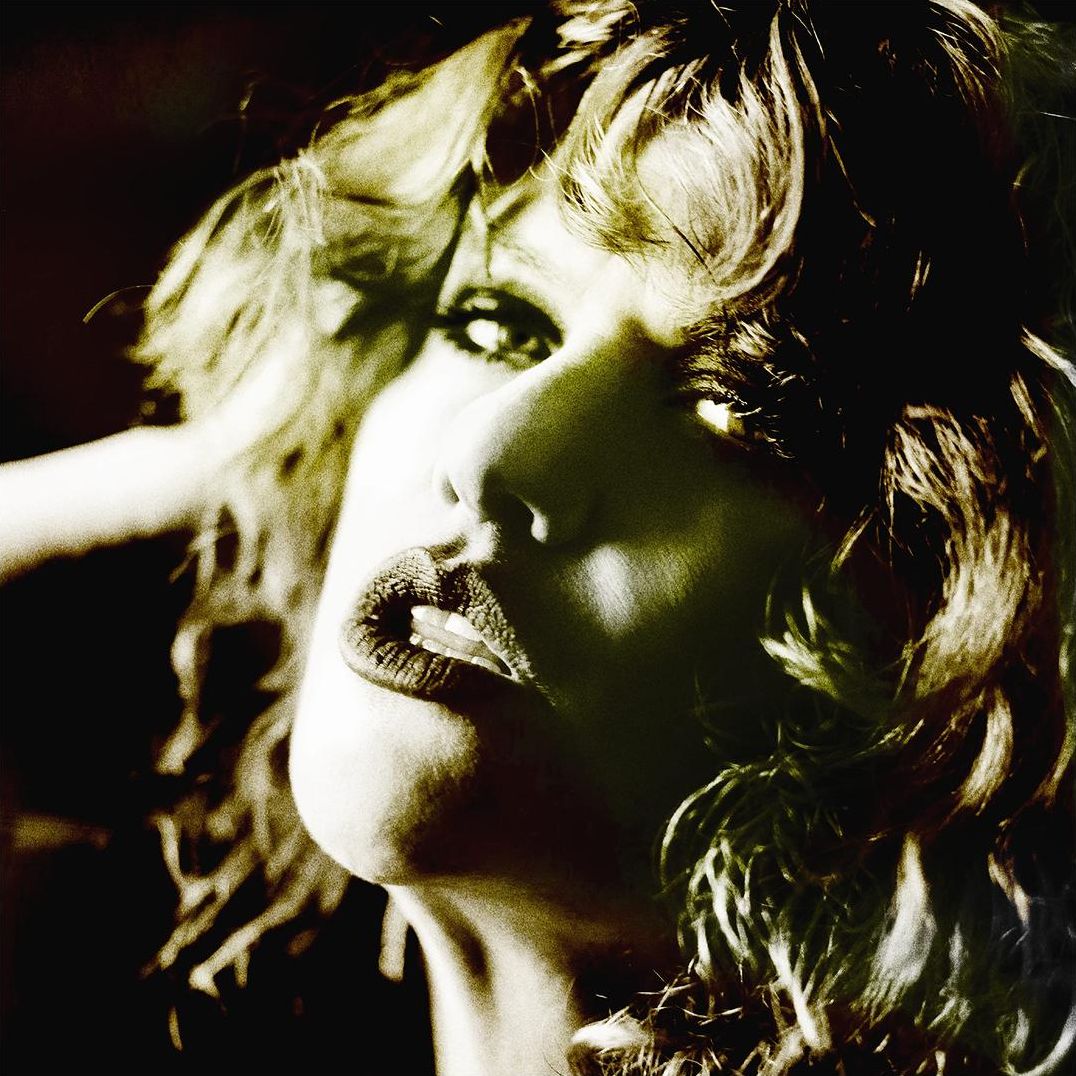 Hard Feelings (Dlcd)