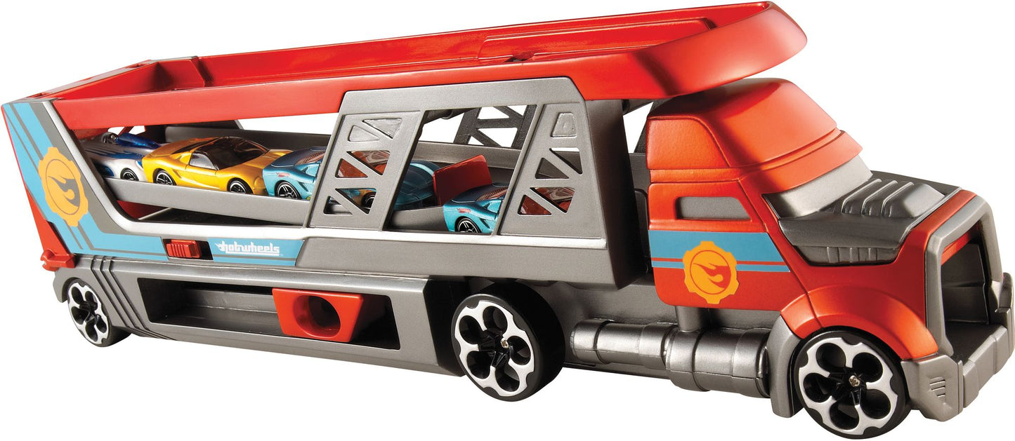 HW NEW HAULER WITH 3 DCC