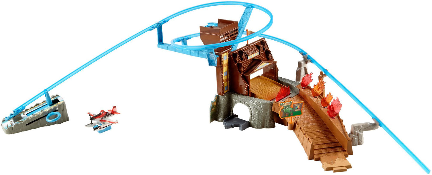 Disney Planes: Fire & Rescue Fire at Fusel Lodge! Track Set
