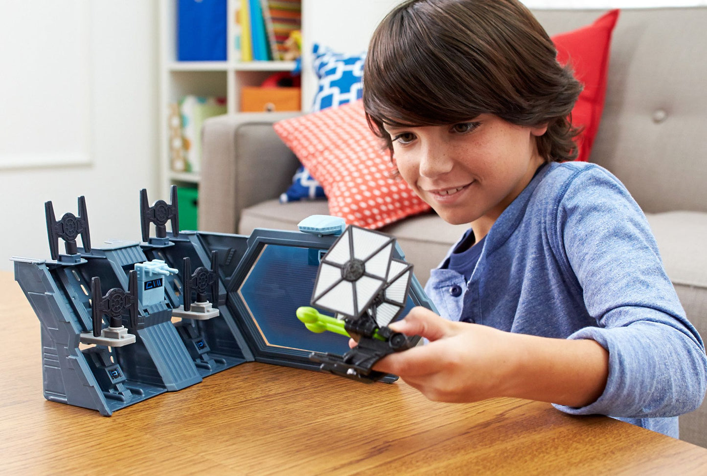 Hot Wheels Star Wars TIE Fighter Blast-Out Battle Play Set