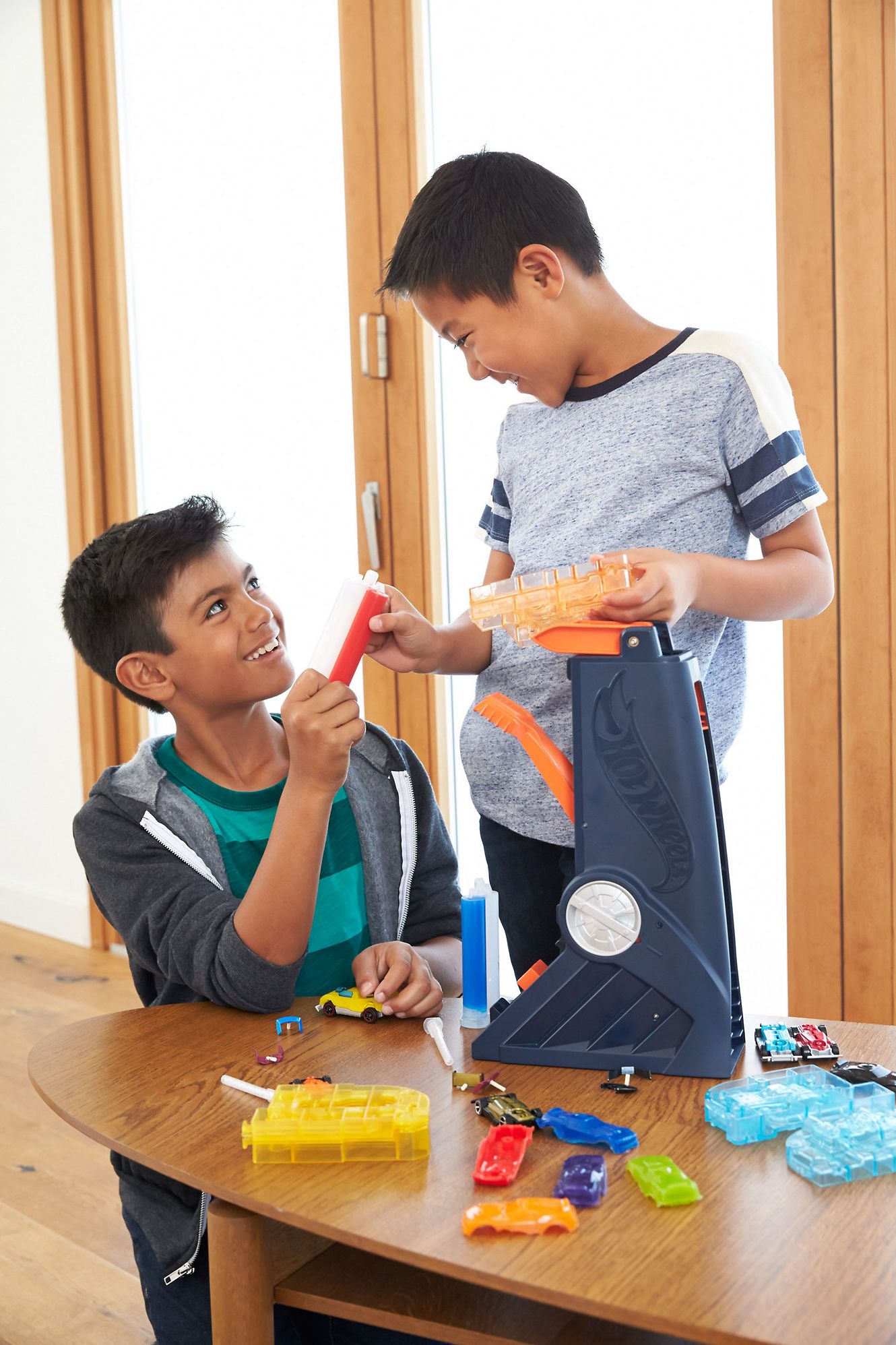 Hot Wheels Fusion Factory Car Maker