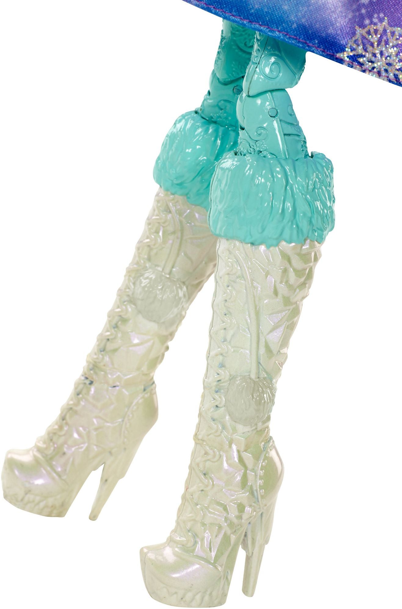 EVER AFTER HIGH CRYSTAL WINTER DOLL