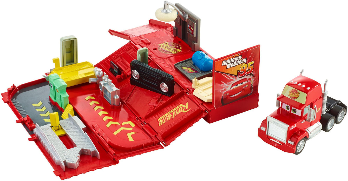 Disney/Pixar Cars Mack Action Drivers Playset