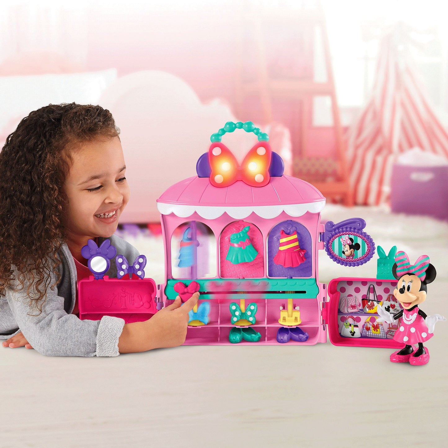Fisher-Price¿ Disney Minnie Mouse - Sparkle 'N Spin Fashion Bow-Tique