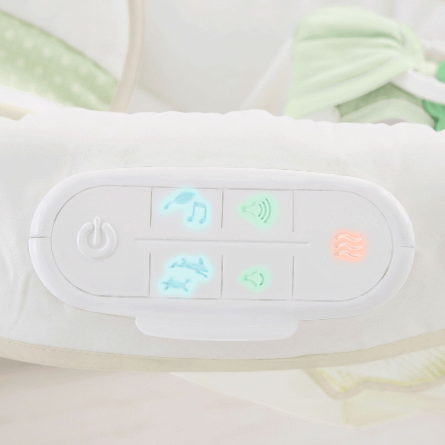 Fisher-Price Deluxe Newborn Auto Rock 'n Play Sleeper with Smart Connect