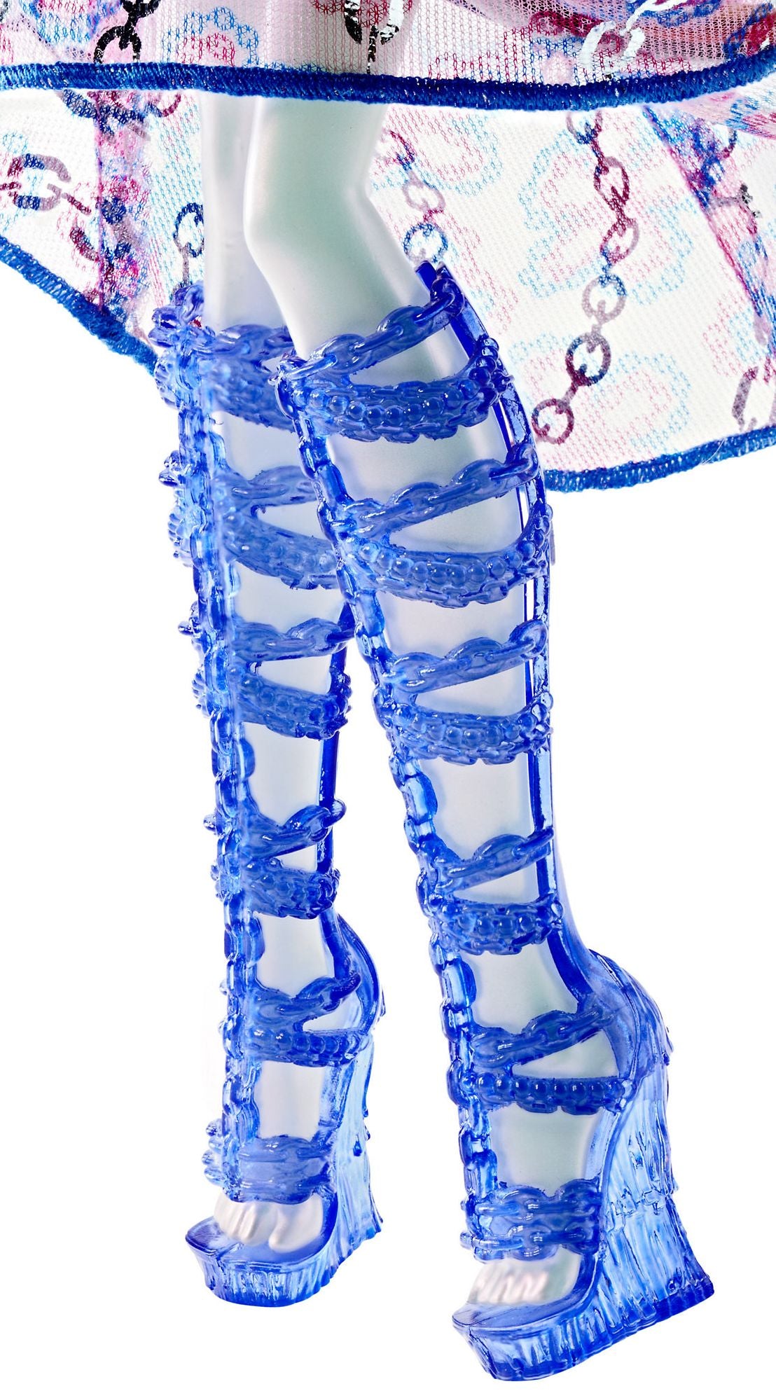 Monster High Welcome to Monster High, singing pop star Ari Hauntington