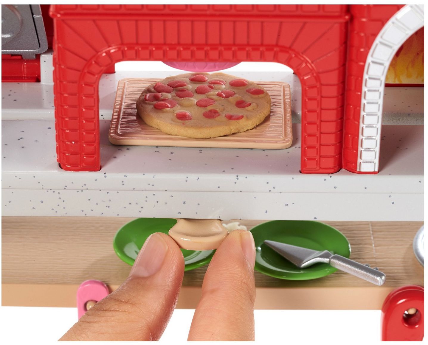 BARBIE PIZZA MAKING DOLL/ACCESSORY
