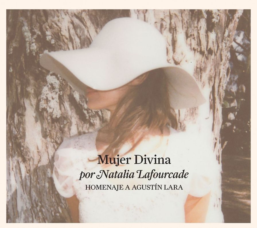 Mujer Divina: Homenaje A Agusti