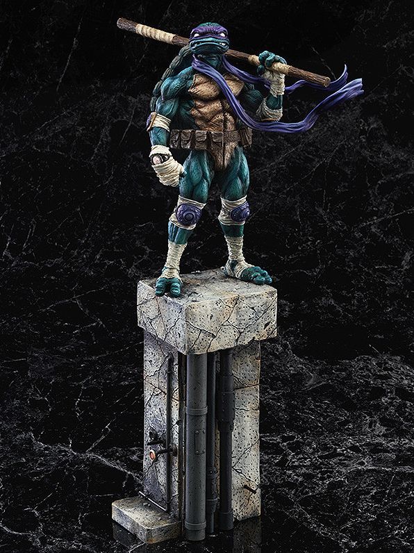 Donatello - TMNT Collector Statue