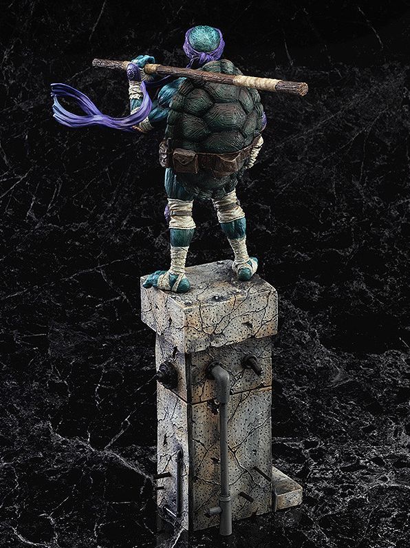 Donatello - TMNT Collector Statue