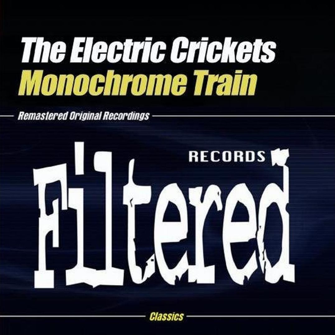 Monochrome Train
