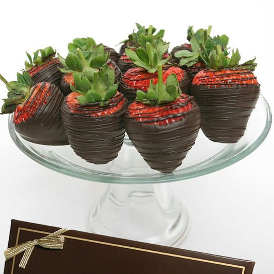 12 Classic Belgian Dark Chocolate Covered Strawberries