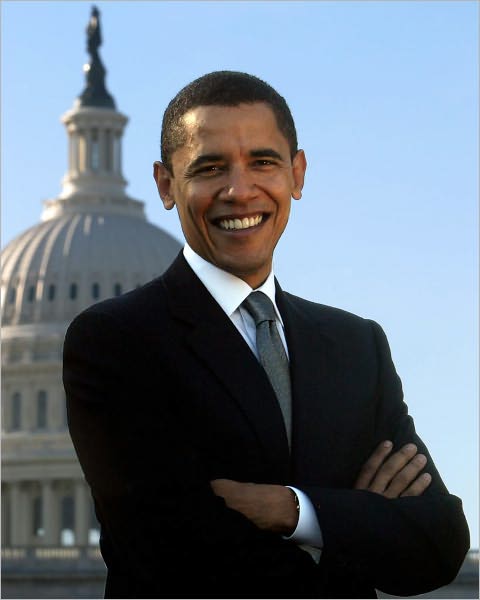 Barack Obama NookBook: A Biography Detailing the Rise of Obama From Hawaii to the White House.