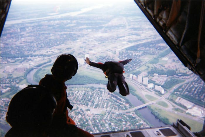 Skydiving: The Best 60 Seconds of your Life!