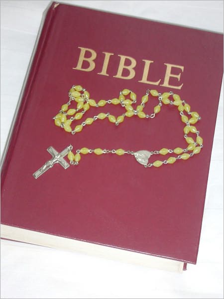 How to Pray the Rosary with Scripture (Illustrated)