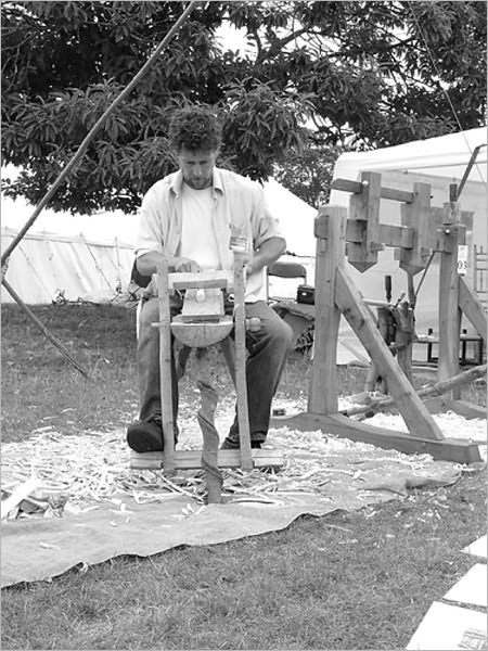 A Course In Wood Turning [Illustrated]